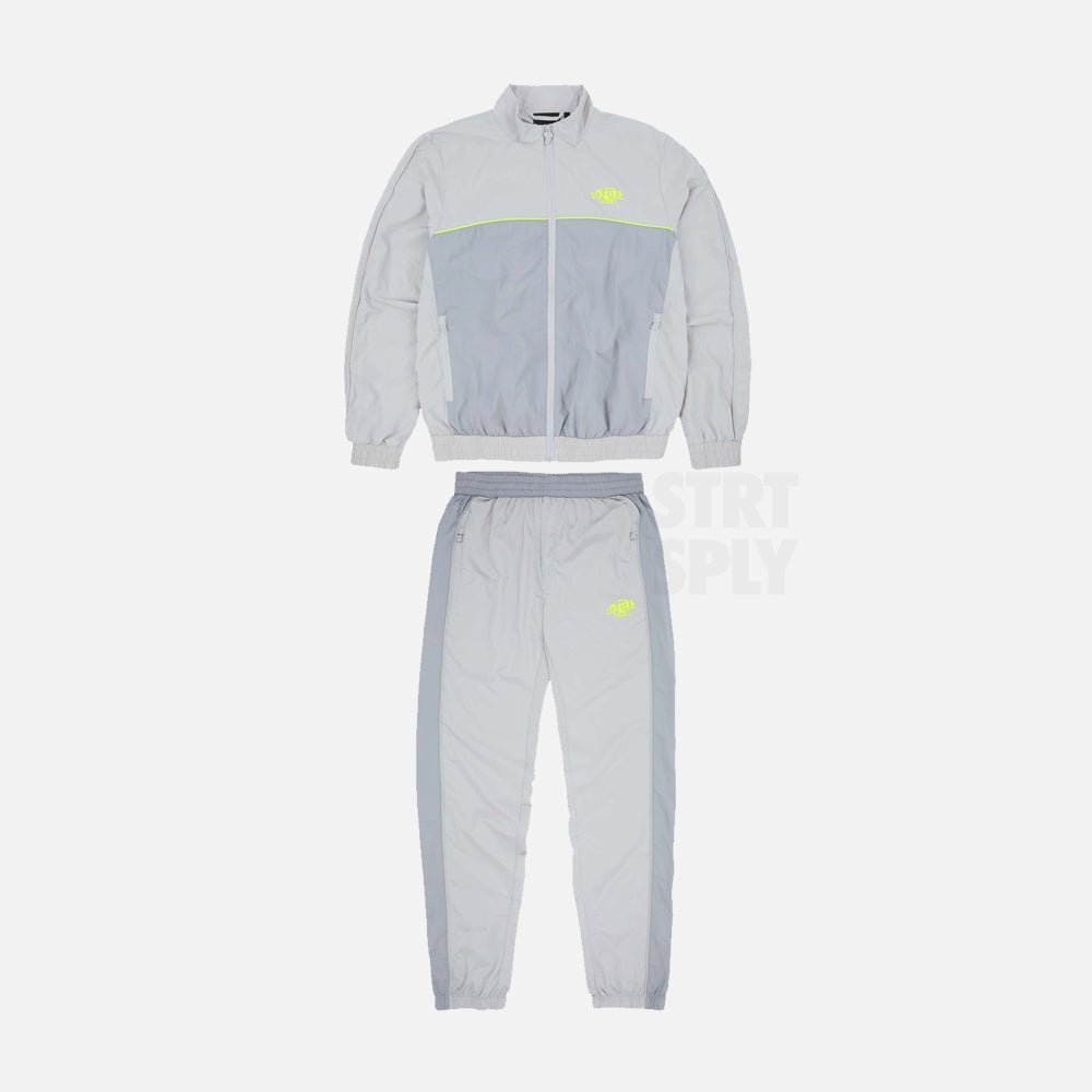 SYNA_OG_LOGO_SHELL_TRACKSUIT_SHELL_SUIT_LIGHT_GREY_VOLT_CENTRAL_CEE_STRT_SPLY_12c2e9d3-32d3-4c1f-8a8e-807262533827-1.jpg Syna World Logo Shell Tracksuit - Light Grey / Volt - Image 1