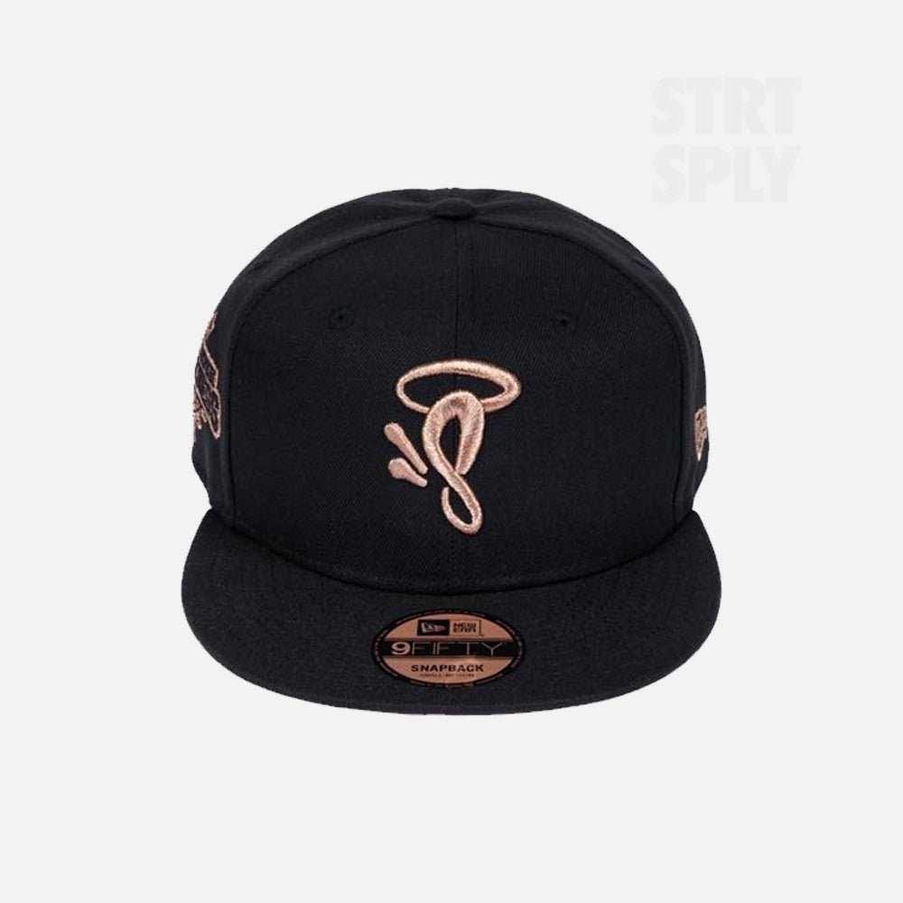 SYNA_WORLD_X_NEW_ERA_59_FIFTY_FITTED_CAP_BLACK_ROSE_GOLD_STRT_SPLY_CENTRAL_CEE_NEW-1.jpg Syna World x New Era 9Fifty Snapback Cap - Black / Rose Gold - Image 1